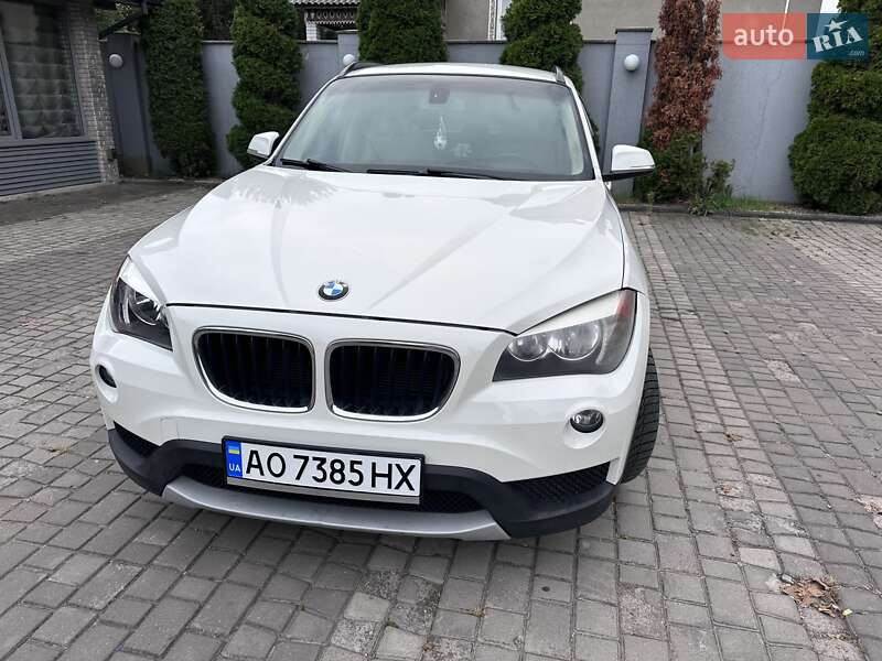 Позашляховик / Кросовер BMW X1 2013 в Іршаві