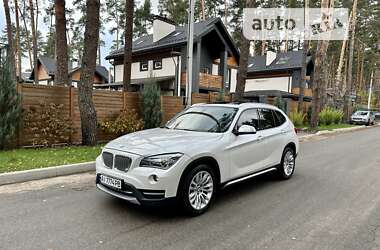 Внедорожник / Кроссовер BMW X1 2013 в 