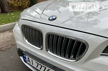 Внедорожник / Кроссовер BMW X1 2013 в 