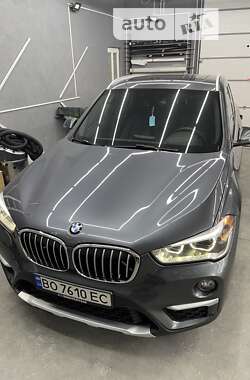 Внедорожник / Кроссовер BMW X1 2015 в Бучаче