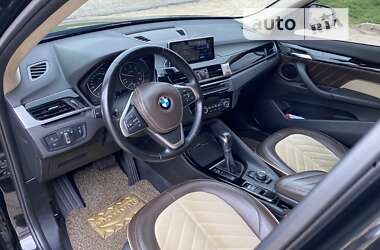 Позашляховик / Кросовер BMW X1 2015 в Одесі