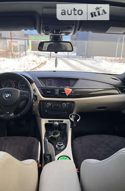 Внедорожник / Кроссовер BMW X1 2011 в Львове