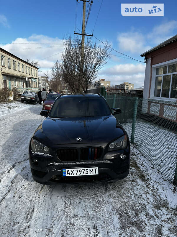 Внедорожник / Кроссовер BMW X1 2014 в Шевченкове