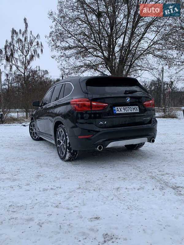Внедорожник / Кроссовер BMW X1 2019 в Харькове