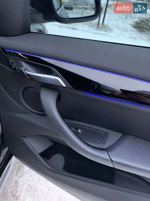Внедорожник / Кроссовер BMW X1 2019 в Харькове