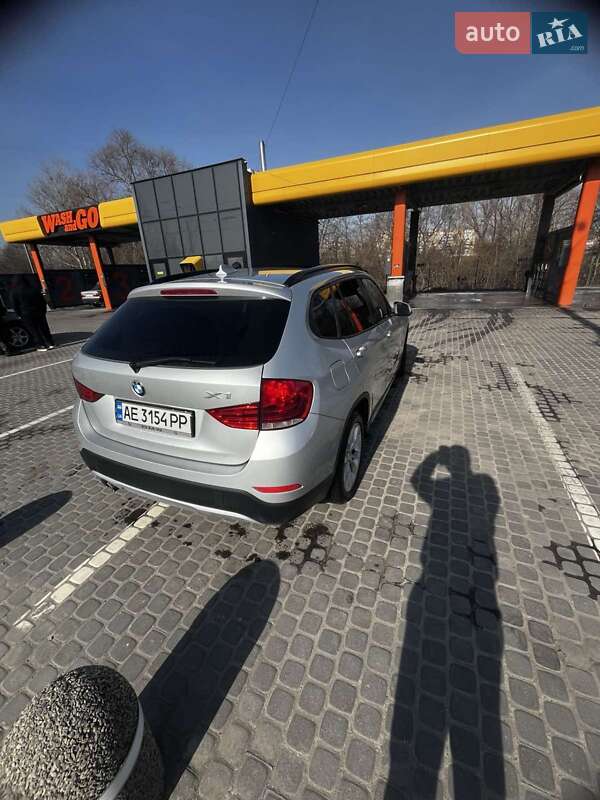 Внедорожник / Кроссовер BMW X1 2013 в Днепре