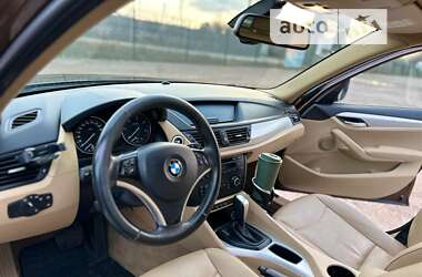 Внедорожник / Кроссовер BMW X1 2010 в Киеве