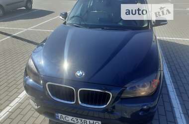 Позашляховик / Кросовер BMW X1 2012 в Нововолинську