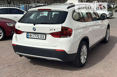 Внедорожник / Кроссовер BMW X1 2011 в Одессе