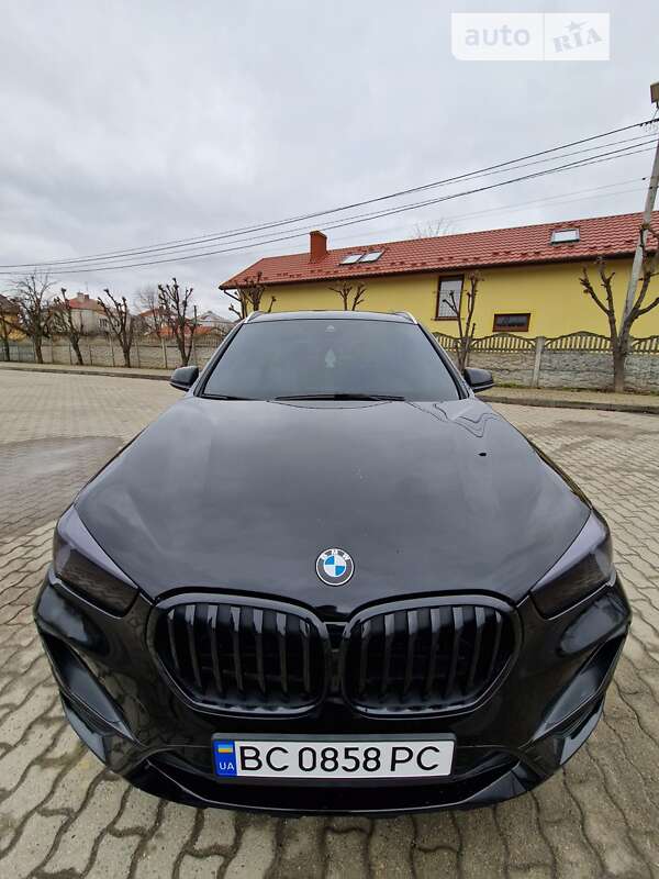 Позашляховик / Кросовер BMW X1 2019 в Городку