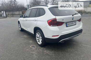 Внедорожник / Кроссовер BMW X1 2014 в Киеве