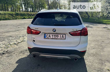 Позашляховик / Кросовер BMW X1 2016 в Звенигородці