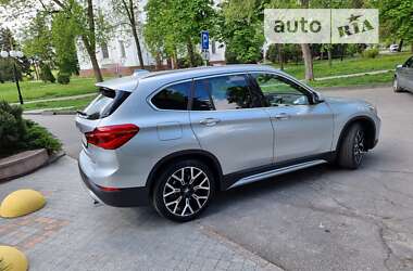 Внедорожник / Кроссовер BMW X1 2021 в Полтаве