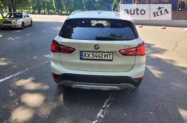 Внедорожник / Кроссовер BMW X1 2017 в Черновцах