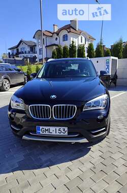 Внедорожник / Кроссовер BMW X1 2013 в Ровно