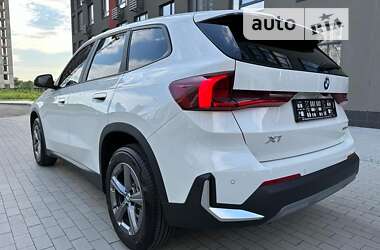 Внедорожник / Кроссовер BMW X1 2023 в Киеве