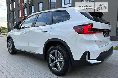 Внедорожник / Кроссовер BMW X1 2023 в Киеве