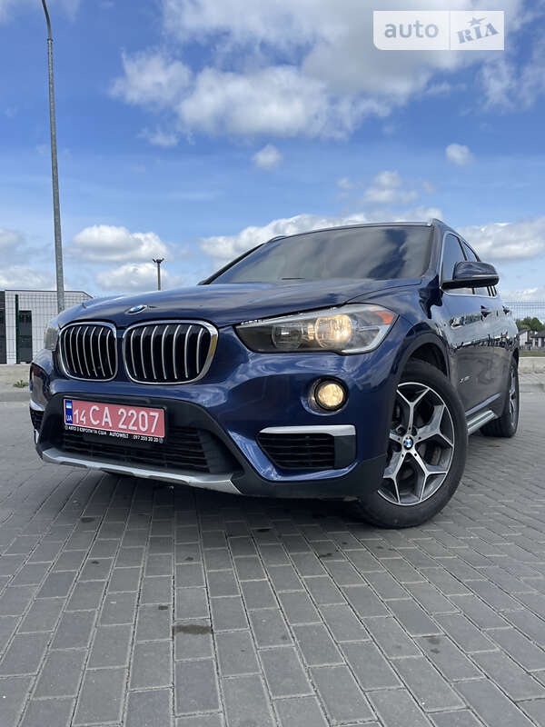 Позашляховик / Кросовер BMW X1 2016 в Рівному