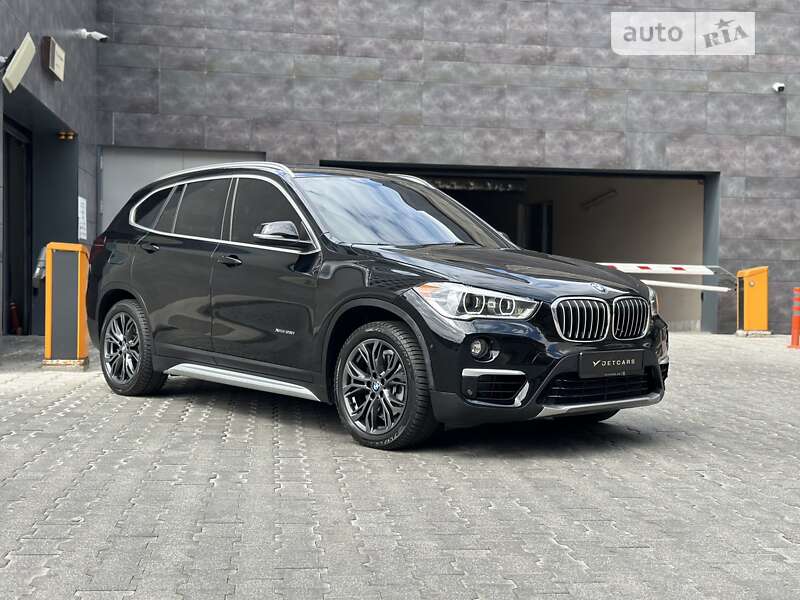 Позашляховик / Кросовер BMW X1 2017 в Києві