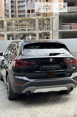 Внедорожник / Кроссовер BMW X1 2017 в Киеве