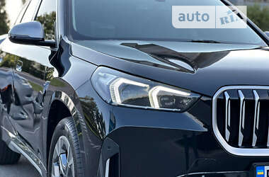 Внедорожник / Кроссовер BMW X1 2023 в Киеве