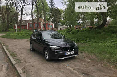 Внедорожник / Кроссовер BMW X1 2011 в Житомире