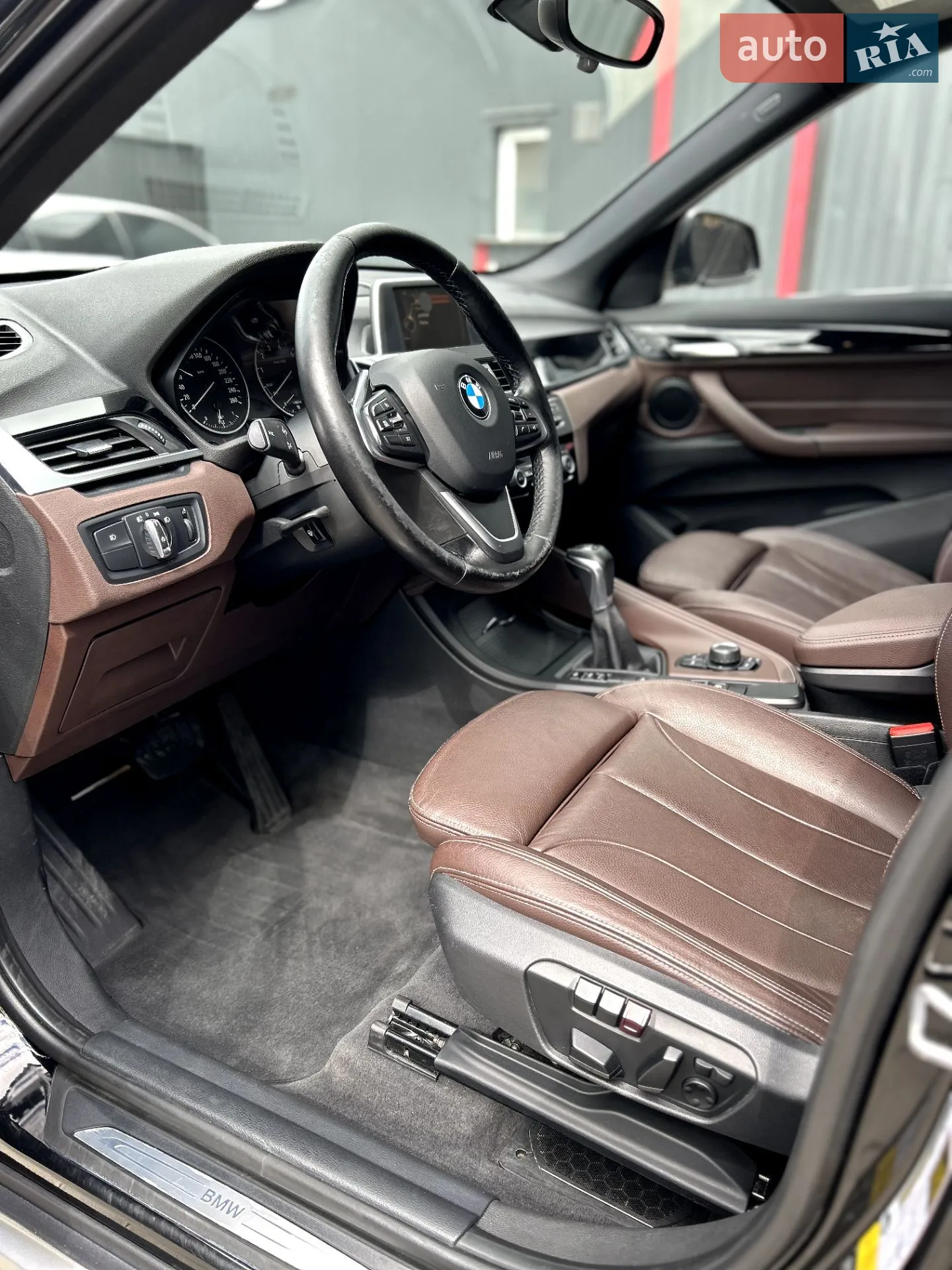 2017 BMW X1 - мініатюра 36