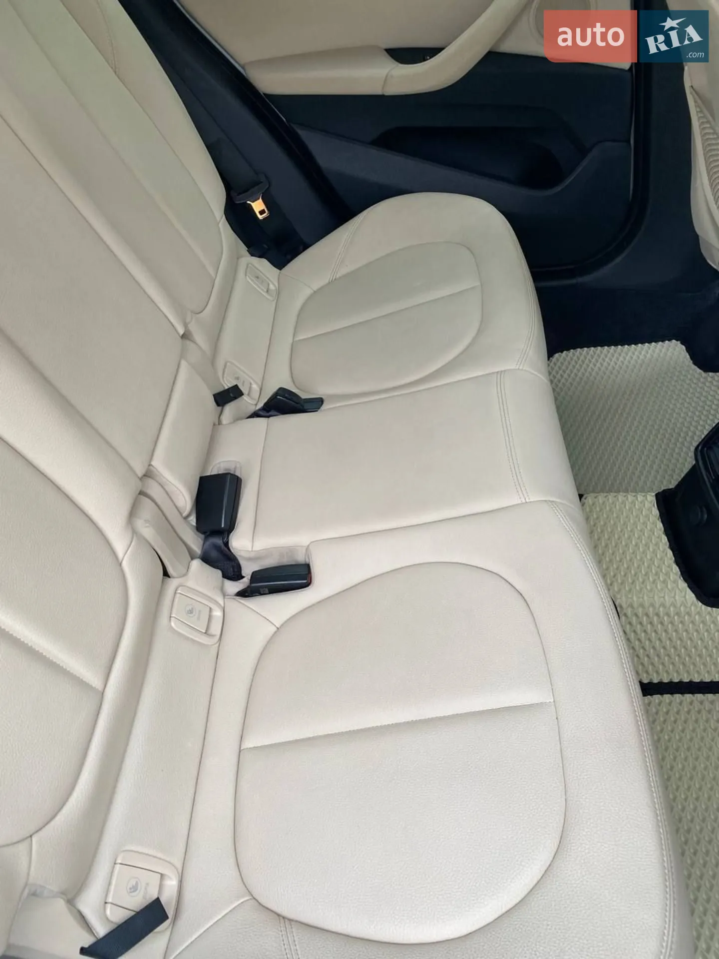 2016 BMW X1 - мініатюра 12