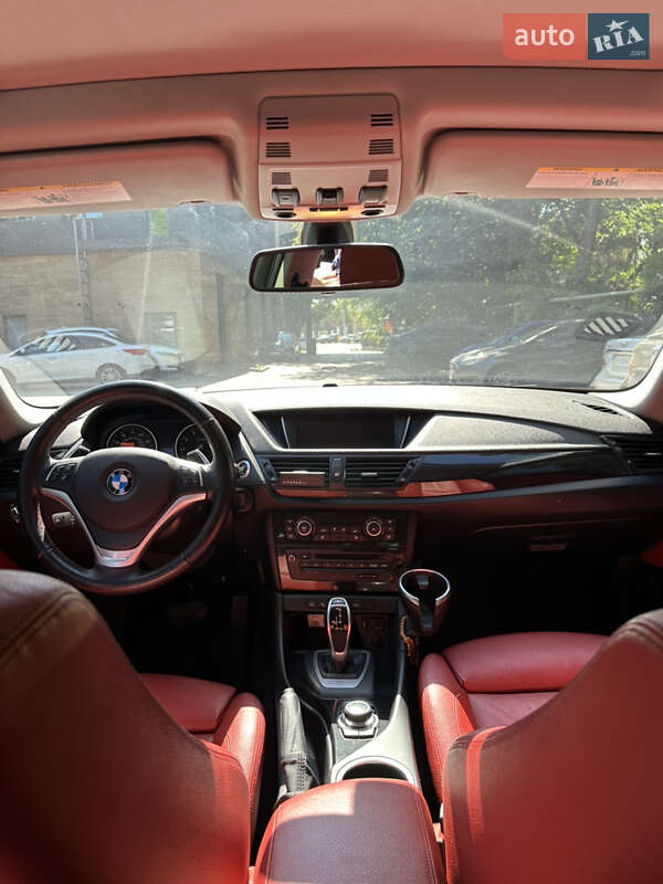 Внедорожник / Кроссовер BMW X1 2013 в Одессе фото 15 Внедорожник / Кроссовер BMW X1 2013 в Одессе