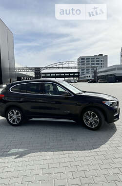 Внедорожник / Кроссовер BMW X1 2016 в Львове