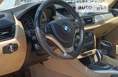 Позашляховик / Кросовер BMW X1 2013 в Харкові