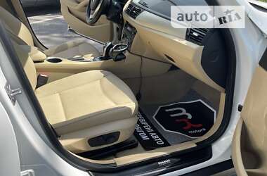 Внедорожник / Кроссовер BMW X1 2013 в Киеве