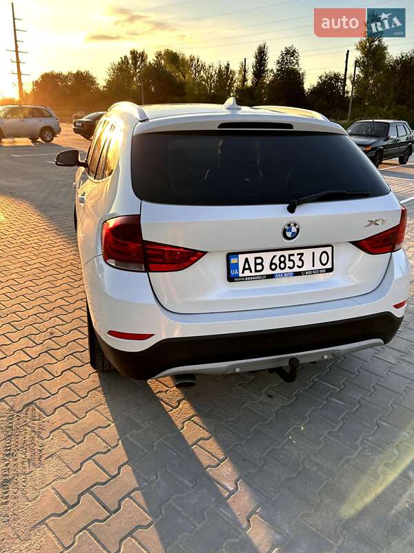 Внедорожник / Кроссовер BMW X1 2012 в Староконстантинове