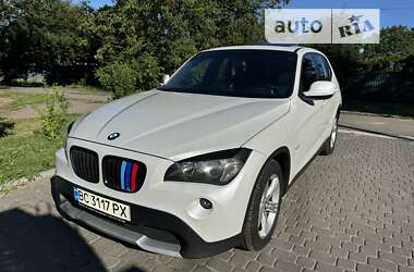 Внедорожник / Кроссовер BMW X1 2011 в Полтаве