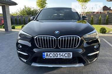 Внедорожник / Кроссовер BMW X1 2016 в Луцке