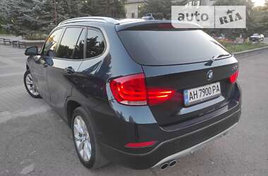 Внедорожник / Кроссовер BMW X1 2014 в Покровске
