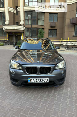 Позашляховик / Кросовер BMW X1 2014 в Києві