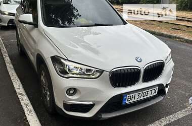 Позашляховик / Кросовер BMW X1 2015 в Одесі