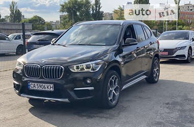 Внедорожник / Кроссовер BMW X1 2015 в Киеве