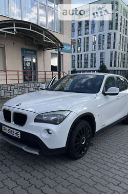 Позашляховик / Кросовер BMW X1 2010 в Львові