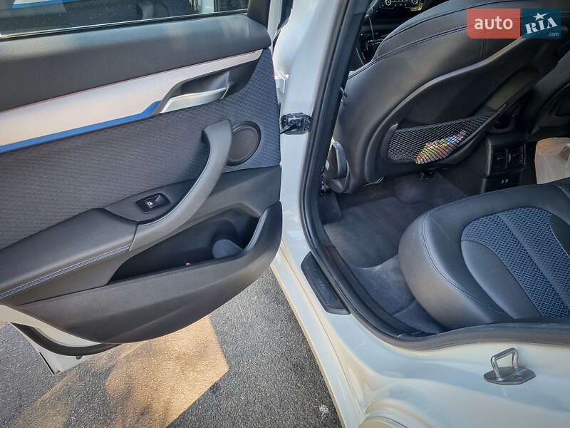 Позашляховик / Кросовер BMW X1 2020 в Києві