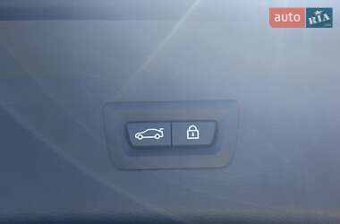 Внедорожник / Кроссовер BMW X1 2022 в 