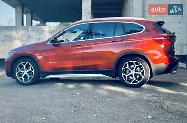 Внедорожник / Кроссовер BMW X1 2017 в Киеве
