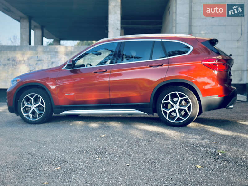 Позашляховик / Кросовер BMW X1 2017 в Києві