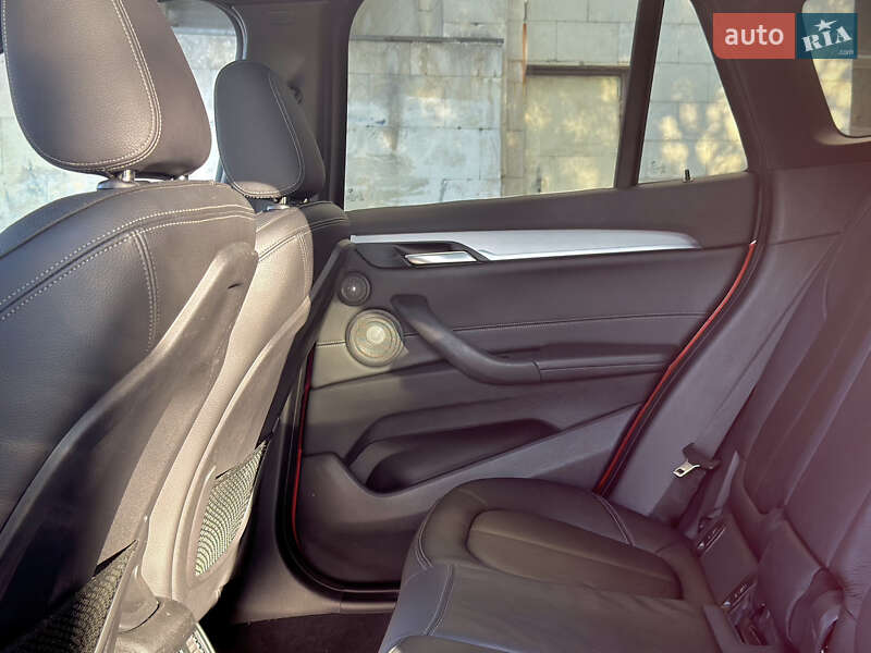 Позашляховик / Кросовер BMW X1 2017 в Києві