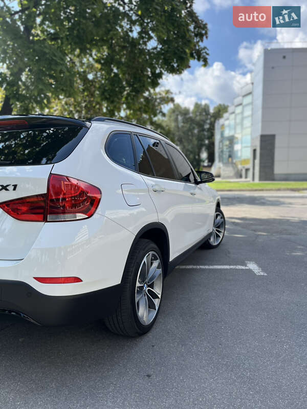 Внедорожник / Кроссовер BMW X1 2013 в Днепре