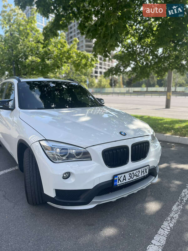 Внедорожник / Кроссовер BMW X1 2013 в Днепре