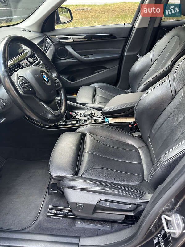 Позашляховик / Кросовер BMW X1 2016 в Харкові