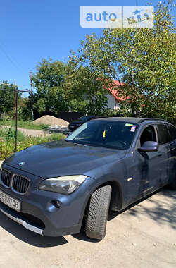 Внедорожник / Кроссовер BMW X1 2011 в Хотине