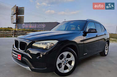 Позашляховик / Кросовер BMW X1 2014 в 